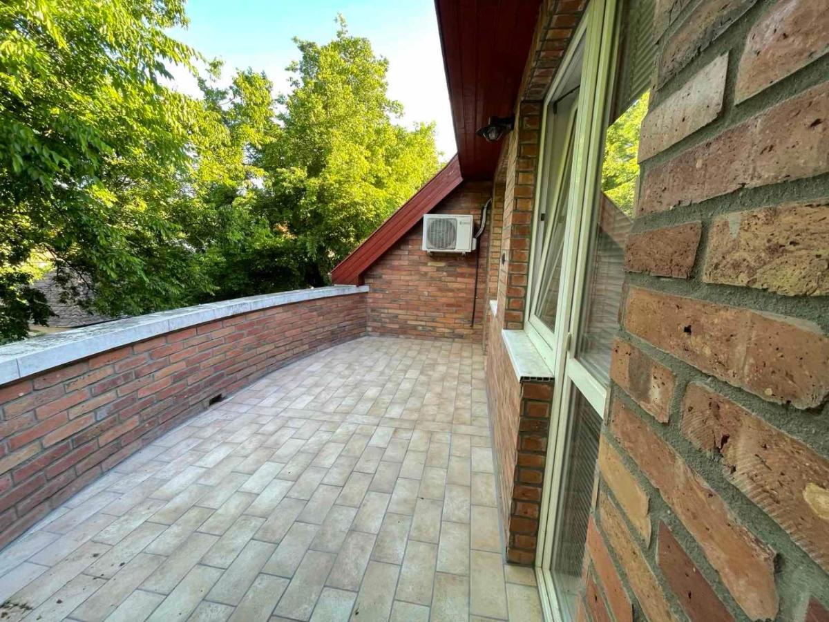 Gabica Apartman ديبريتْسين المظهر الخارجي الصورة