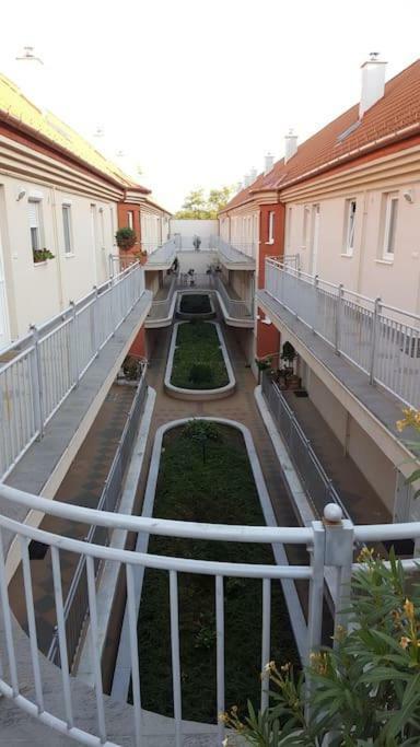 Gabica Apartman ديبريتْسين المظهر الخارجي الصورة